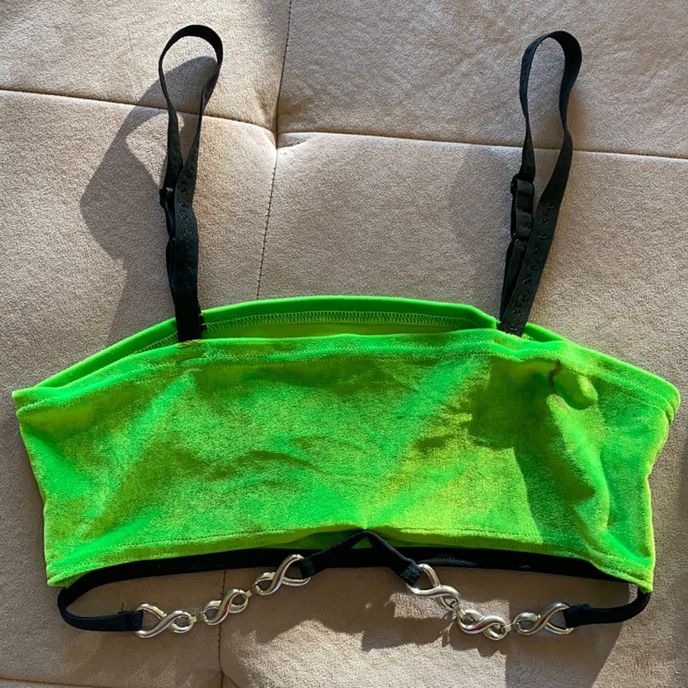 Hissyfit chain top